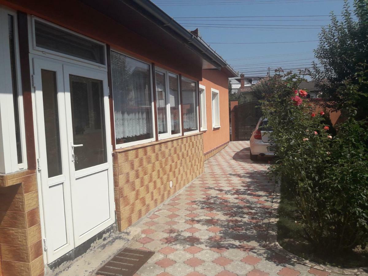 Olimpia Apartments Алба-Юлія Екстер'єр фото